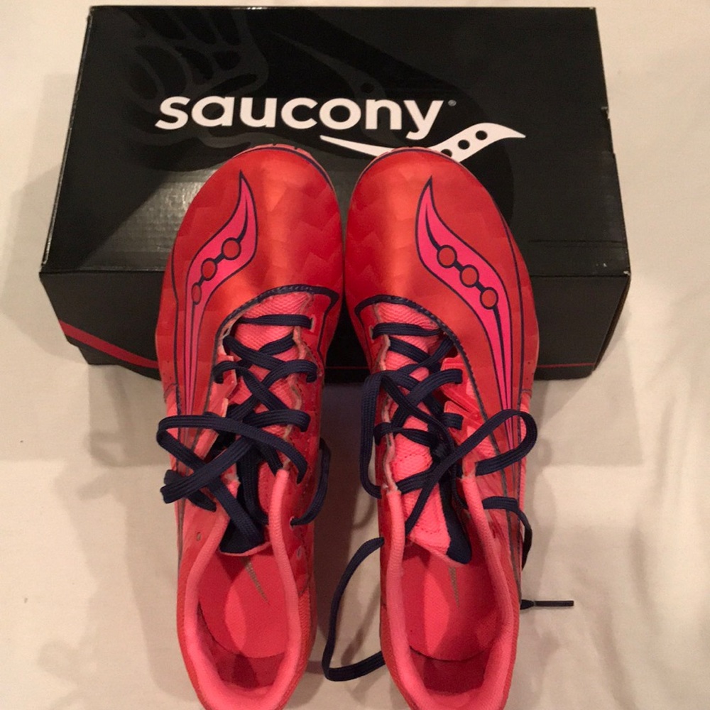 Saucony racing spikes